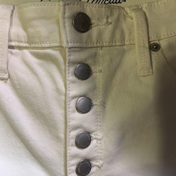 Universal Thread button fly white jeans size 10 high rise straight crop - Picture 2 of 3